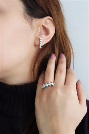 925 Ayar Gümüş Rodyumlu Beştaş Küpe