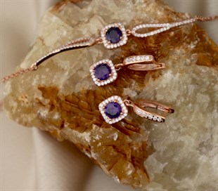 925 Ayar Gümüş Rose Gold Kare Pırlanta Modeli Küpe