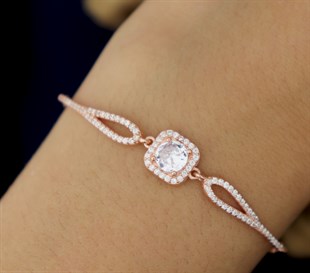 925 Ayar Gümüş Rose Gold Kare Pırlanta Modeli Bileklik