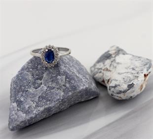 925 Ayar Gümüş Safir Oval Taşlı Anturaj Yüzük