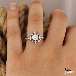 925 Ayar Gümüş Şık Yüzük