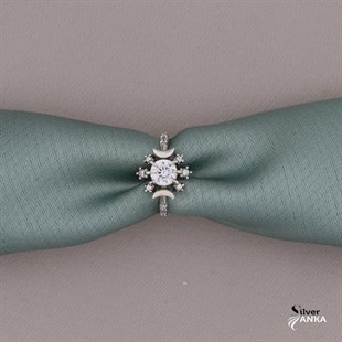 925 Ayar Gümüş Şık Yüzük