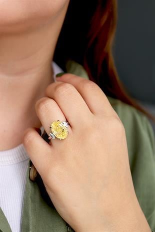 925 Ayar Gümüş Sitrin Elmas Kesim Oval Taş Yüzük – Premium Kalite