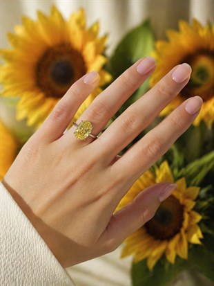 925 Ayar Gümüş Sitrin Işıltılı Oval Kesim (Ice Cut) Taşlı Yüzük