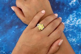 925 Ayar Gümüş Sitrin Taşlı Manolya Çiçeği Yüzük