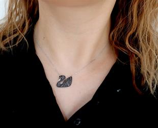 925 Ayar Gümüş Siyah Kuğu Kolye