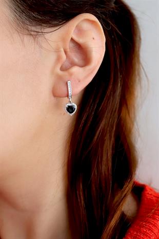 925 Ayar Gümüş Siyah Taşlı Kalp Küpe