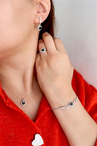 925 Ayar Gümüş Siyah Taşlı Kalp Takı Seti