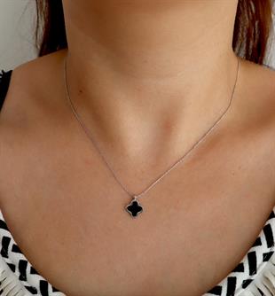 925 Ayar Gümüş Siyah Yonca Kolye