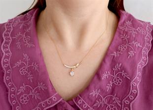 925 Ayar Gümüş Tek Taş Detaylı Kolye