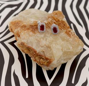 925 Ayar Gümüş Yakut Kırmızısı Baget Taşlı Anturaj Küpe