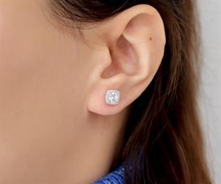 925 Ayar Gümüş Zirkon Taşlı Kare Pırlanta Montürlü Gümüş Küpe