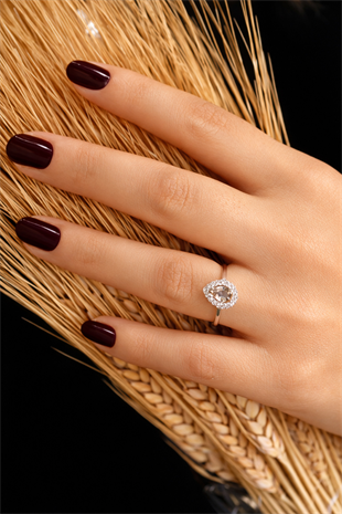 925 Ayar Gümüş Zultanit Damla Taşlı Anturaj Yüzük