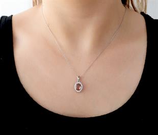 925 Ayar Gümüş Zultanit Oval Anturaj Kolye