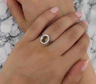 925 Ayar Gümüş Zultanit Oval Anturaj Takı Seti