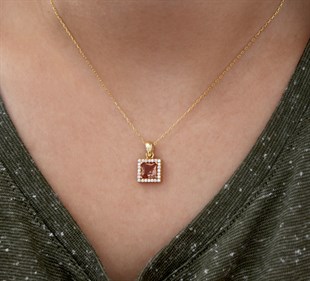 925 Ayar Gümüş Zultanit Taş Kolye