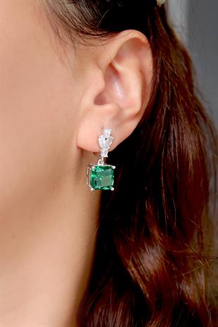 925 Ayar Gümüş Zümrüt Elmas Kesim Kare Küpe