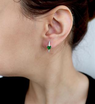 925 Ayar Gümüş Zümrüt Kalp Detaylı Halka Küpe