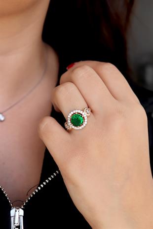 925 Ayar Gümüş Zümrüt Yeşili Yuvarlak Taşlı Otantik Yüzük