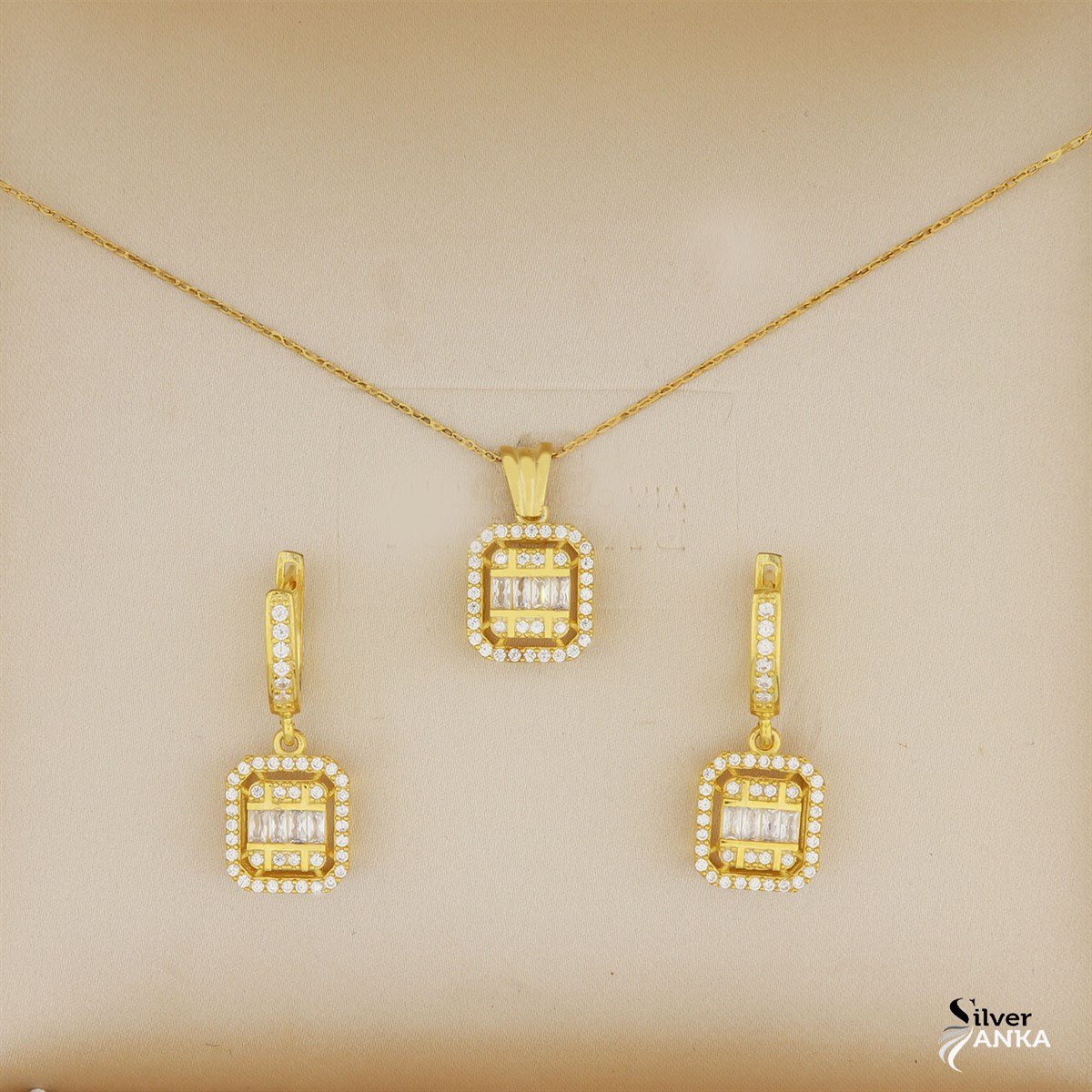925 Ayar Gümüş Baget Taşlı Gold Set