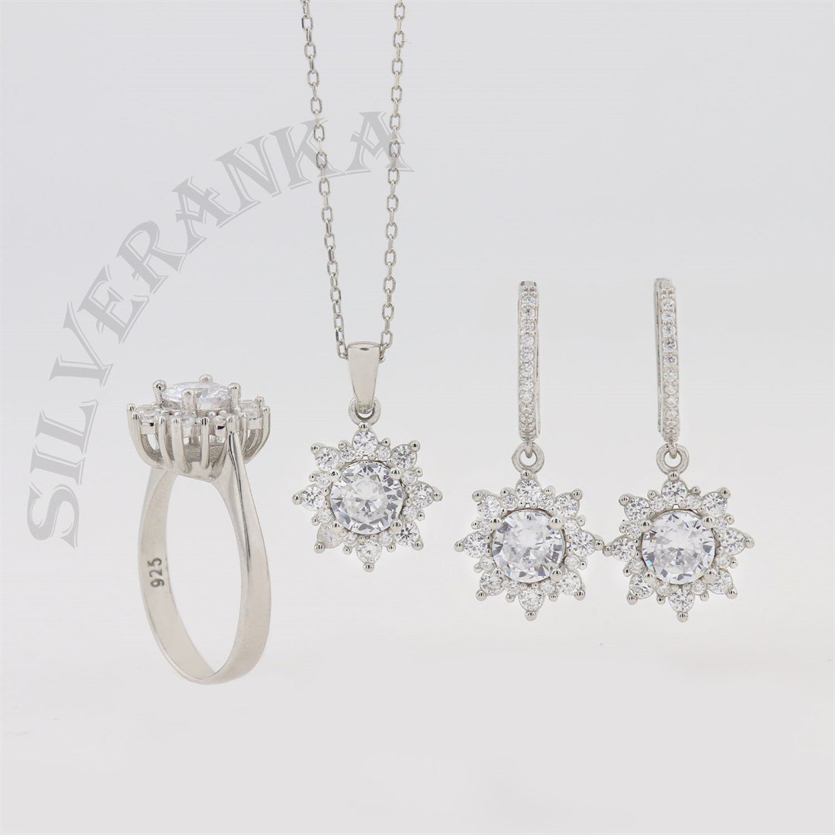 925 Ayar Gümüş Beyaz Yuvarlak Taşlı Anturaj Set