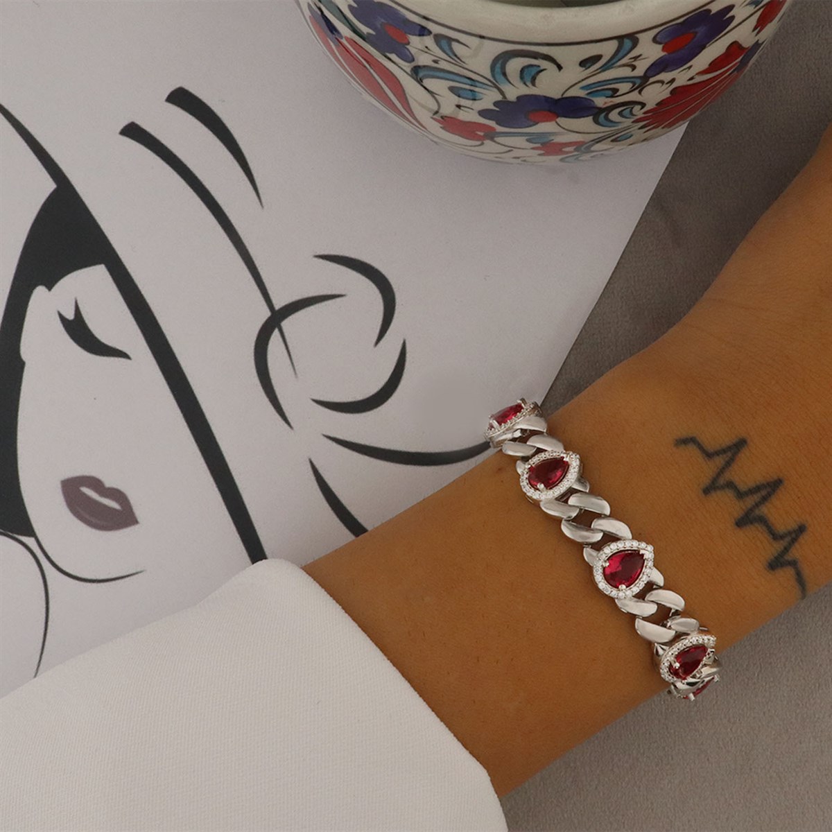 925 Ayar Gümüş Kırmızı Damla Desen Şık Bileklik