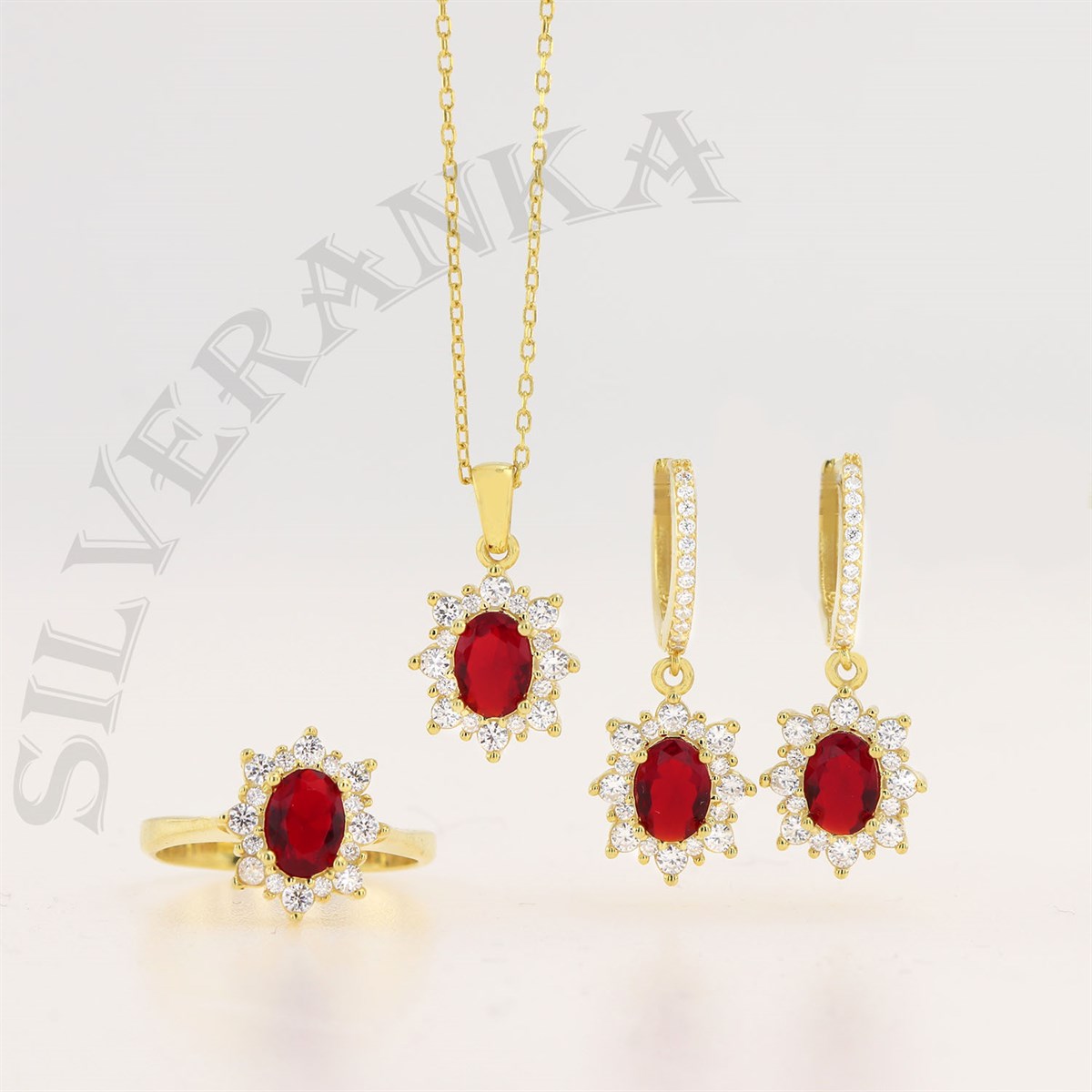925 Ayar Gümüş Oval Kırmızı Taşlı Gold Anturaj Set
