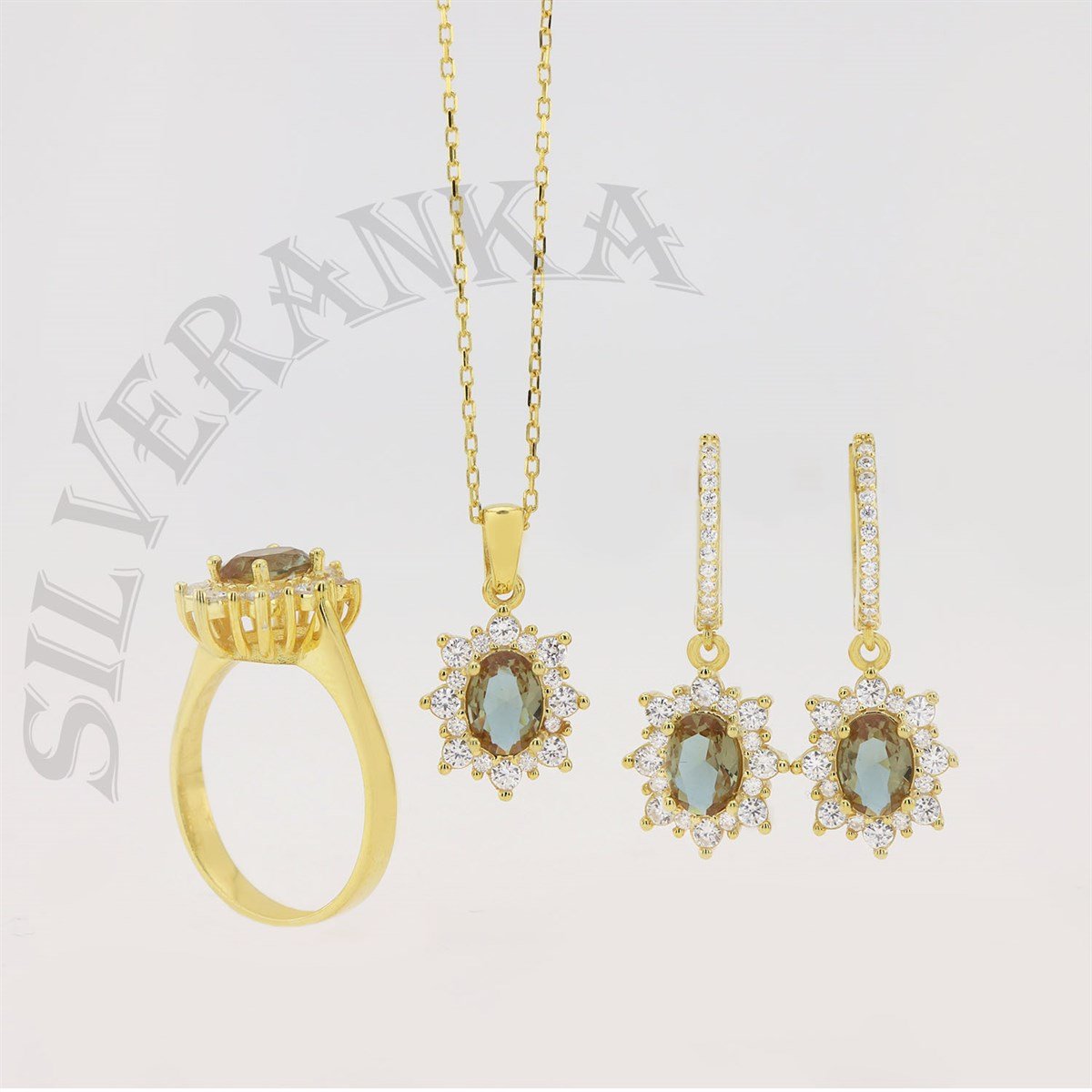 925 Ayar Gümüş Oval Zultanıt Taşlı Gold Anturaj Set