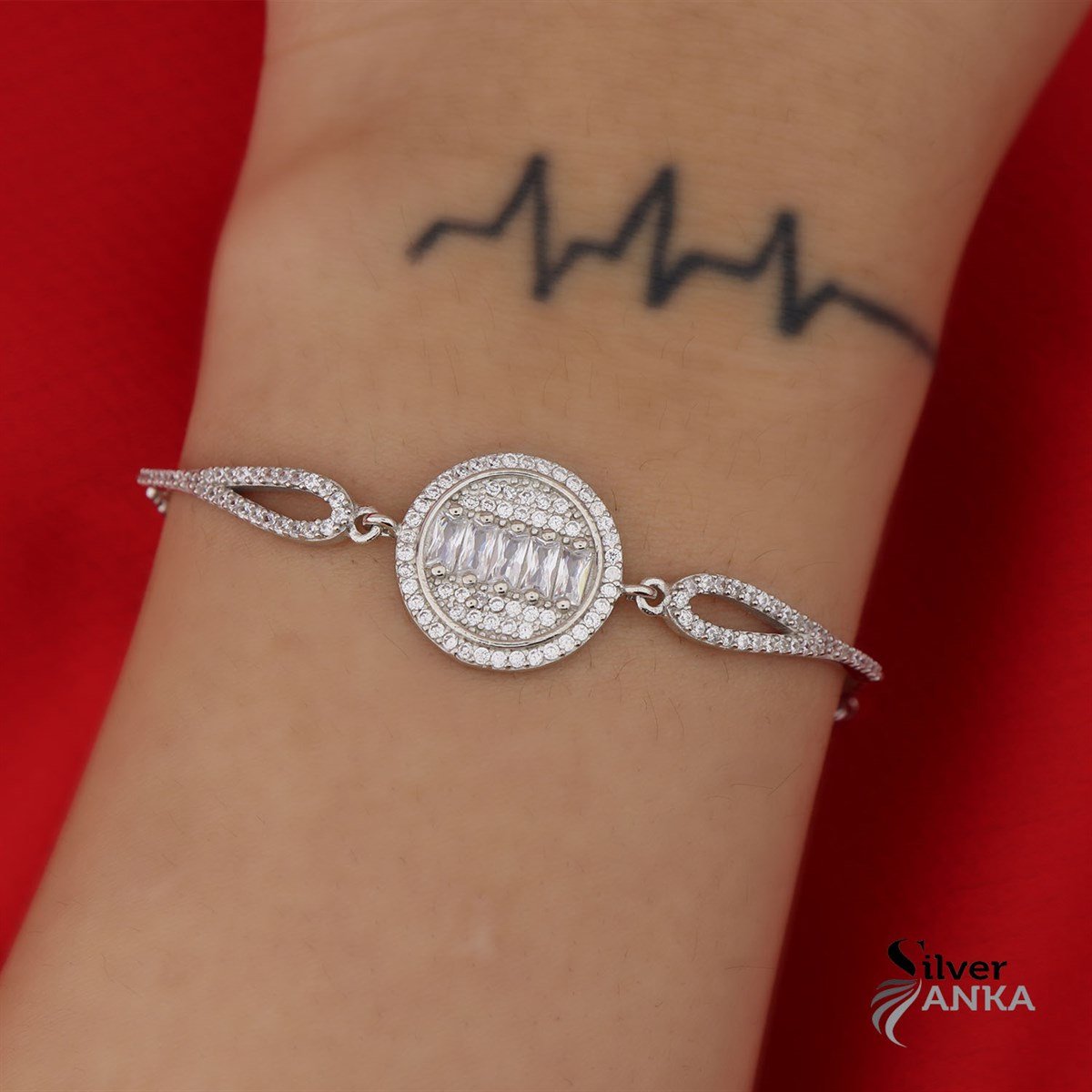 925 Ayar Gümüş Şık Baget Taşlı Yuvarlak Bileklik