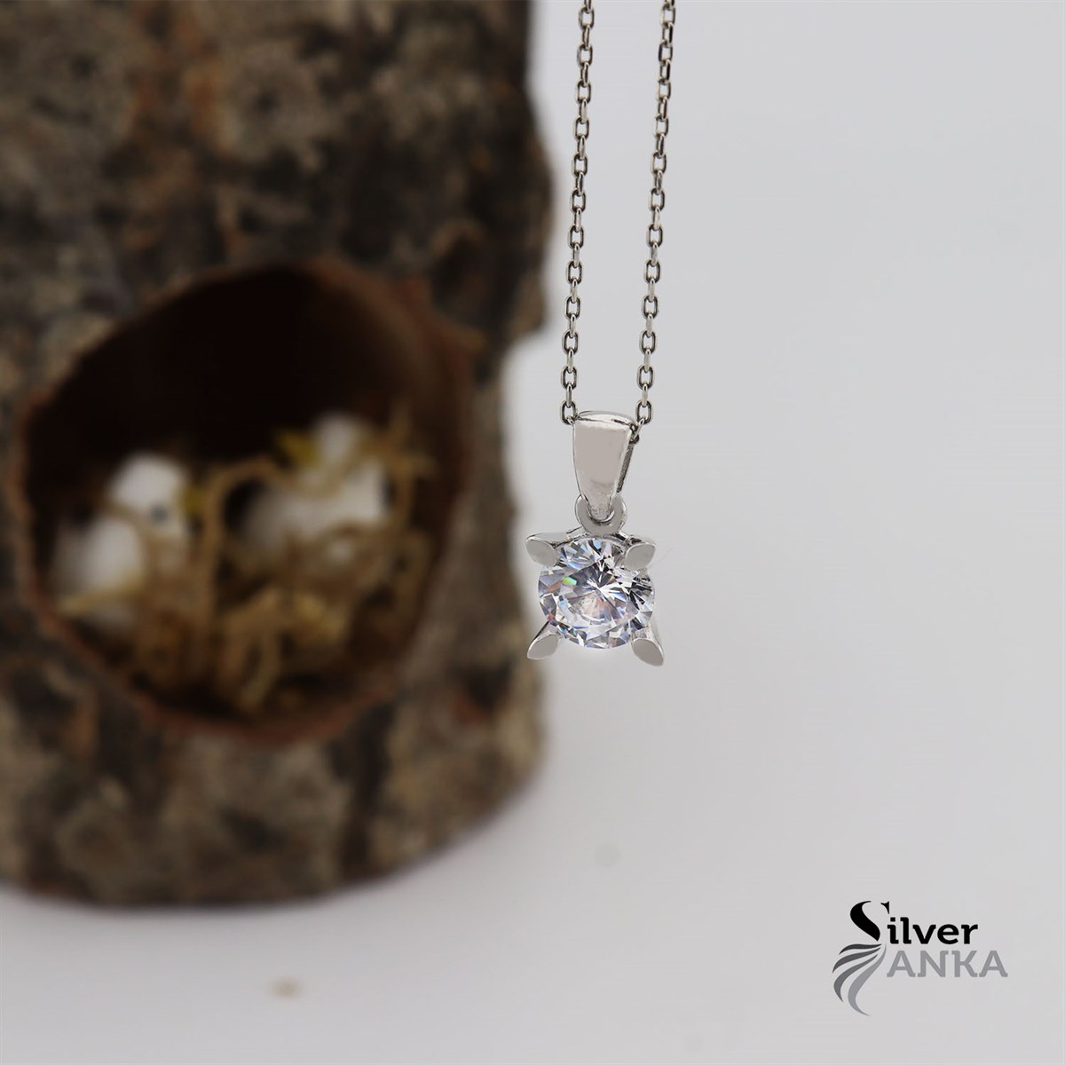 Zirkon Taşlı 925 Ayar Zarif Tek Taş Kolye