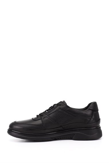 Mens Black Lace-Up Rubber Sole Genuine Leather Sneaker