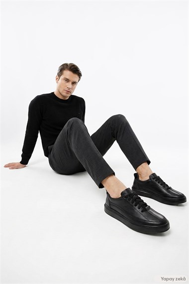 Mens Black Lace-Up Rubber Sole Genuine Leather Sneaker