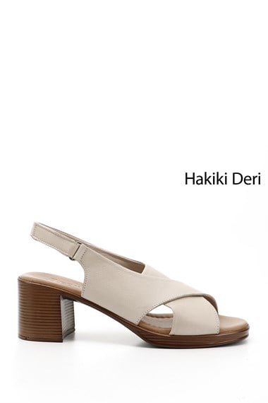 Kadın Bej Antik Cırt Bantlı Kalın Topuklu Hakiki Deri Sandalet