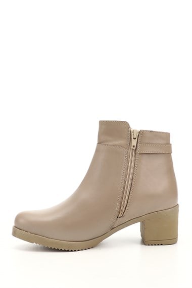 Kadın Bej Fermuarlı Kalın Topuklu Hakiki Deri Bot