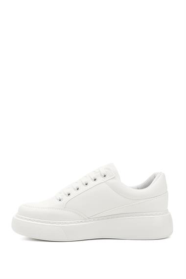 Kadın Beyaz Bağcıklı Dolgu Taban Comfort Sneaker