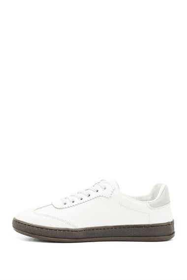 Kadın Beyaz Bağcıklı Hakiki Deri Sneaker