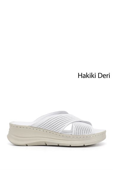 Kadın Beyaz Dolgu Taban Hakiki Deri Terlik