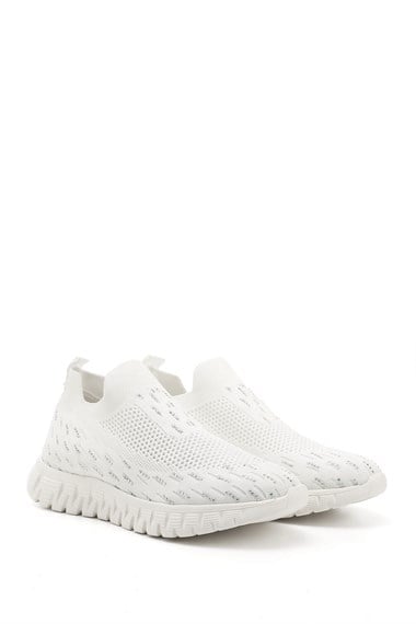 Kadın Beyaz Triko Taşlı Memory Foam Tabanlıklı Comfort Sneaker