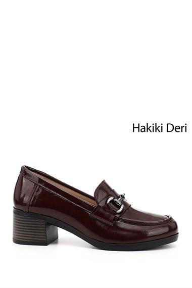 Kadın Bordo Rugan Kısa Kalın Topuklu  Hakiki Deri Ayakkabı