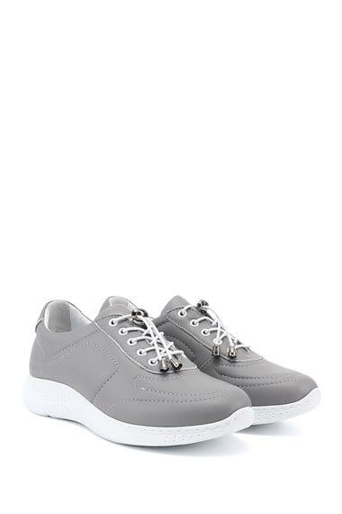 Kadın Gri Bağcıklı Dolgu Taban Hakiki Deri Sneaker