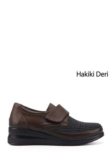 Kadın Kahverengi Cırtlı Hakiki Deri Comfort Ayakkabı