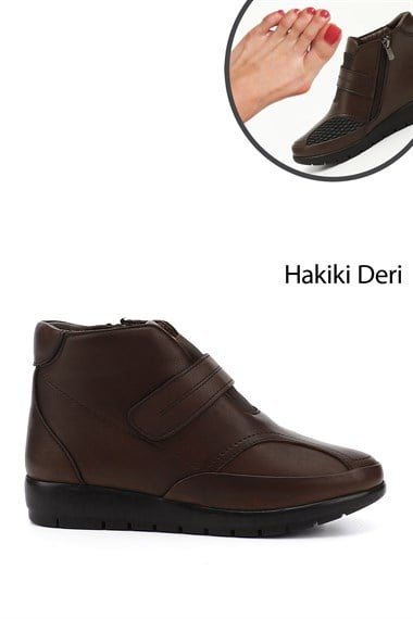 Womens Brown Zippered Genuine Leather Boots with Bone Protrusion