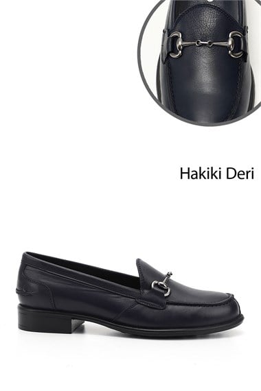 Kadın Lacivert Antik Tokalı Hakiki Deri Loafer Ayakkabı