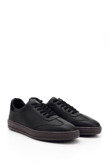 Kadın Siyah Bağcıklı Hakiki Deri Sneaker