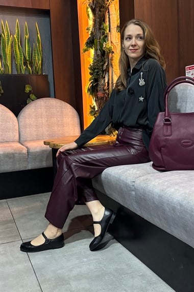Womens Black Ankle-tied Genuine Leather Ballerina