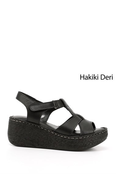 Kadın Siyah Cırt Bantlı Dolgu Topuk Hakiki Deri Sandalet