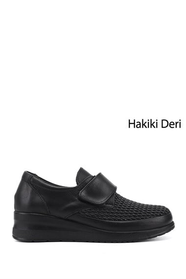 Kadın Siyah Cırtlı Hakiki Deri Comfort Ayakkabı