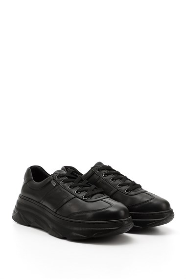 Kadın Siyah Dolgu Taban Bağcıklı Hakiki Deri Sneaker