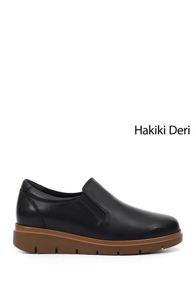 Kadın Siyah Dolgu Taban Hakiki Deri Ayakkabı