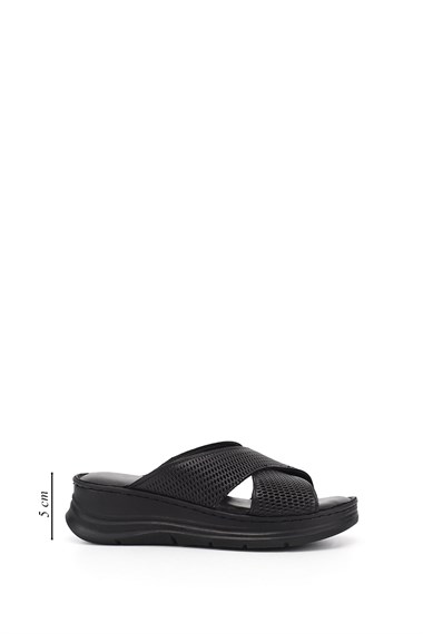 Kadın Siyah Dolgu Taban Hakiki Deri Terlik